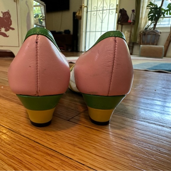 1980’s Vintage Pastel Shoes Size 5.5 - Picture 4 of 7